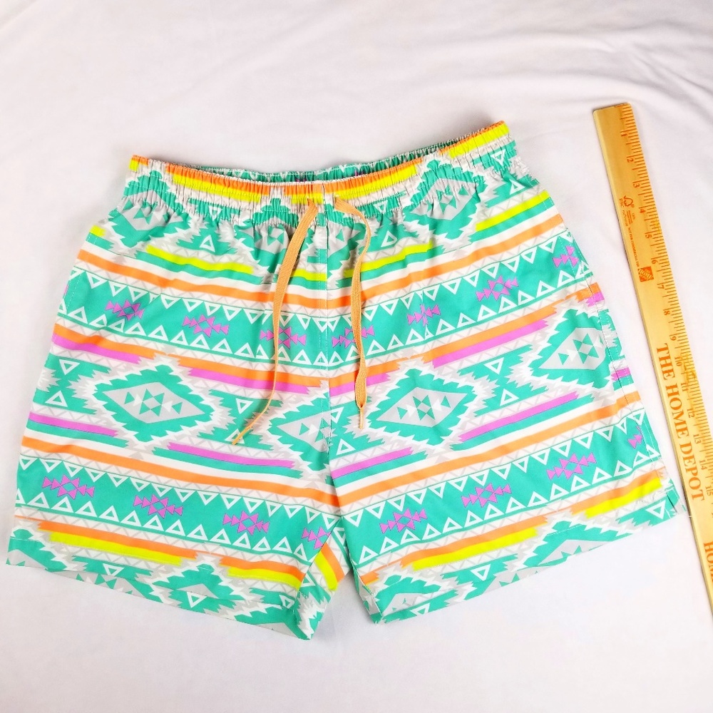 CHUBBIES- Men's Sz. 32” to 36” En Fuegos Stretch Swim Trunks Swim Shorts 5.5 In.